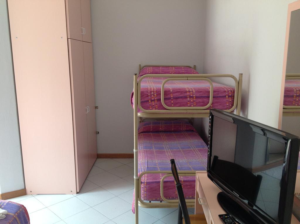 Hotel Laura ริมินี ภายนอก รูปภาพ